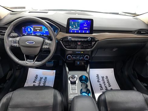 Used 2020 Ford Escape Titanium AWD/4WD image 23