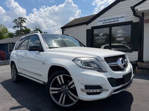 Used 2015 Mercedes-Benz GLK 350 4MATIC w/ Premium 1 Package image 1
