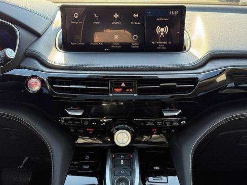 Certified 2023 Acura MDX SH-AWD w/ Advance Package image 13