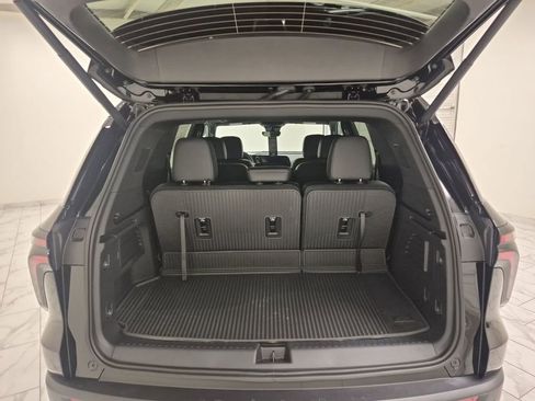 New 2026 Chevrolet Traverse LT w/ Midnight/Sport Edition image 27