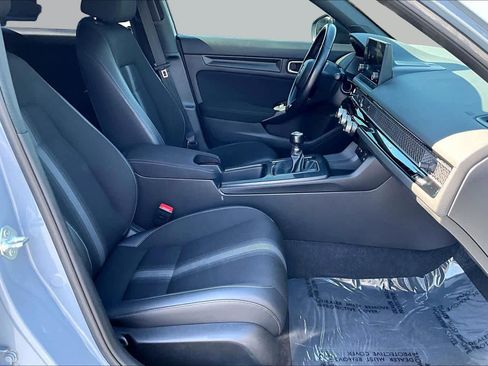 Used 2022 Honda Civic Sport image 8