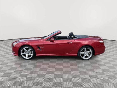Used 2013 Mercedes-Benz SL 550 image 3