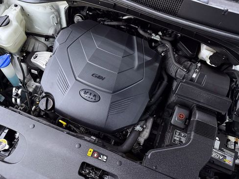 Used 2019 Kia Sorento LX image 29