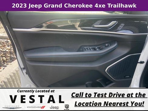 New 2023 Jeep Grand Cherokee Trailhawk AWD/4WD image 39