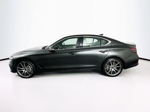 Used 2025 Genesis G70 2.5T image 4