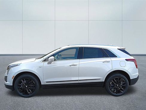 New 2026 Cadillac XT5 Premium Luxury w/ LPO, ONYX Package image 2