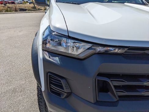 Used 2024 Chevrolet Colorado Trail Boss w/ Advanced Trailering Package image 12