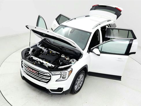 Used 2024 GMC Terrain SLT AWD/4WD image 21