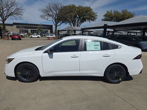 New 2026 Nissan Sentra SV w/ SV Convenience Package FWD image 2