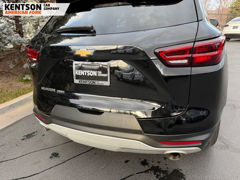 Used 2025 Chevrolet Blazer LT image 32