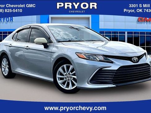 Used 2021 Toyota Camry LE FWD image 1