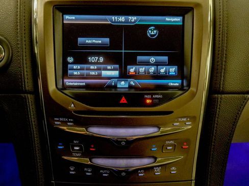 Used 2015 Lincoln MKX FWD w/ Equipment Group 101A image 23
