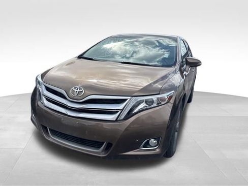 Used 2013 Toyota Venza Limited w/ Tow Prep Pkg image 6
