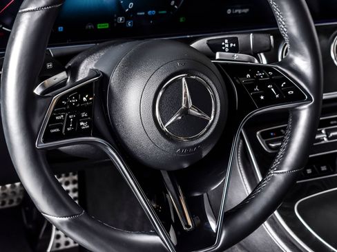 Used 2023 Mercedes-Benz E 450 4MATIC All-Terrain Wagon w/ Premium Package image 18