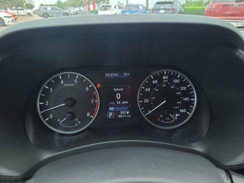 Certified 2025 Nissan Sentra S image 25