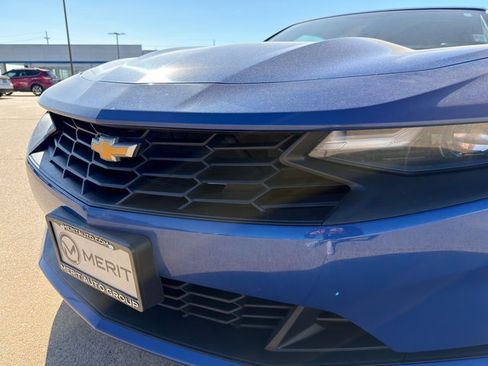 Used 2023 Chevrolet Camaro LT image 6