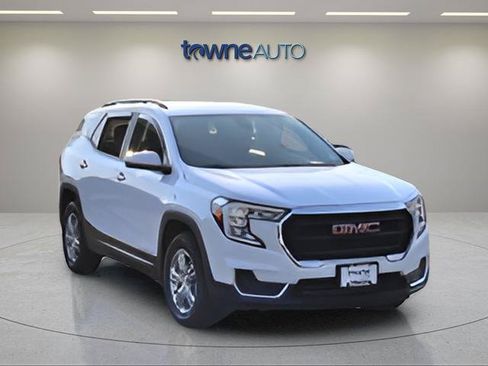 Used 2023 GMC Terrain SLE w/ Driver Convenience Package AWD/4WD image 6
