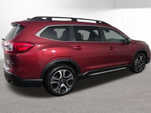 Used 2023 Subaru Ascent Limited w/ Technology Package AWD/4WD image 10