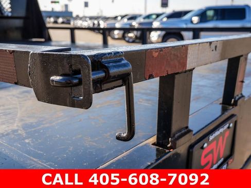 Used 2018 Chevrolet Silverado 3500 W/T RWD image 17