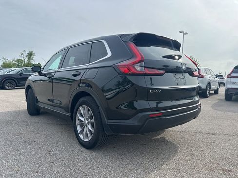 Used 2025 Honda CR-V EX image 8