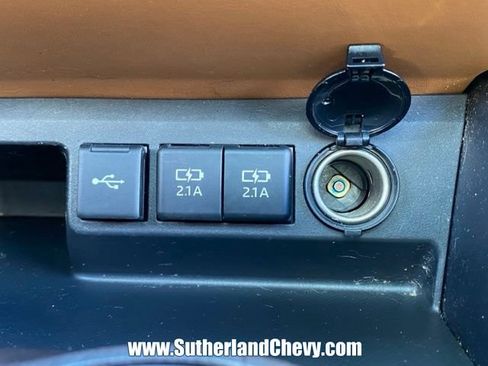 Used 2021 Toyota Highlander Platinum AWD/4WD image 36