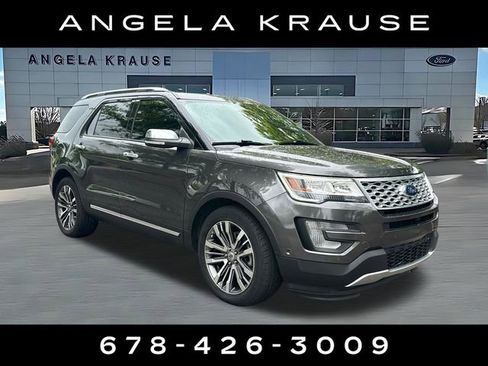 Used 2017 Ford Explorer Platinum AWD/4WD image 1