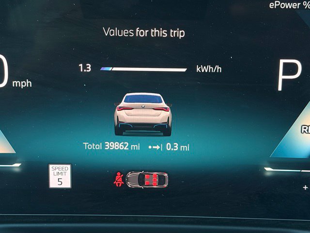 Used 2024 BMW i4 eDrive40 w/ Premium Package RWD image 18