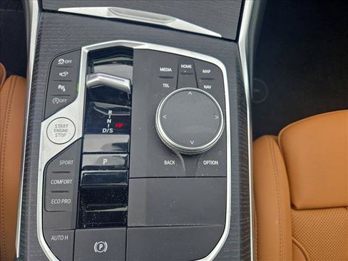 Used 2025 BMW 330i Sedan RWD image 15