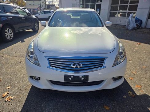 Used 2013 INFINITI G37 x Sedan w/ Premium Pkg image 3
