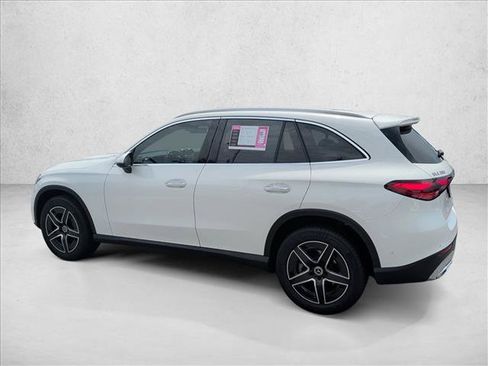Certified 2026 Mercedes-Benz GLC 300 4MATIC image 8