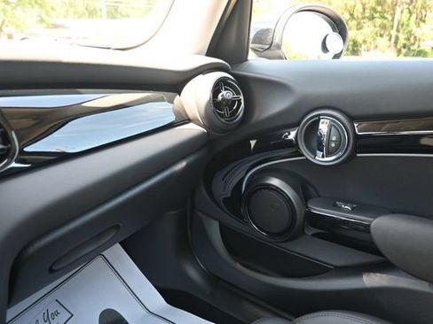 Used 2024 MINI Cooper S FWD image 27