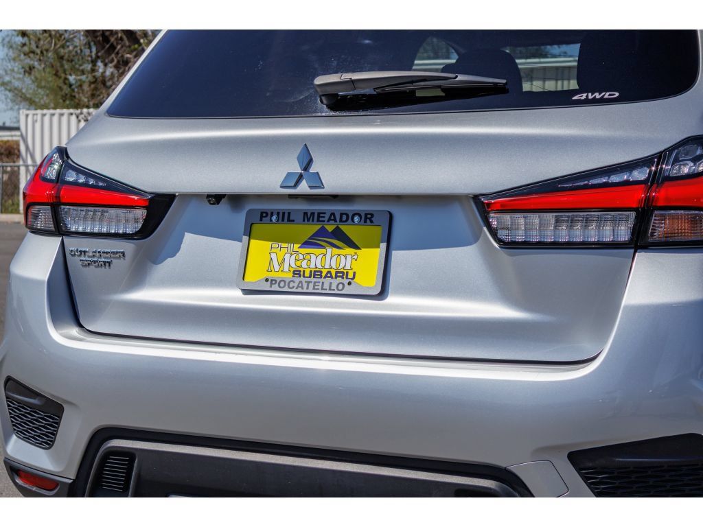 Used 2025 Mitsubishi Outlander Sport ES AWD/4WD image 29