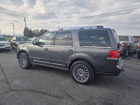 Used 2015 Lincoln Navigator 4WD w/ Equipment Group 101A Reserve image 14