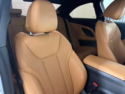 Used 2025 BMW M240i Coupe RWD image 26