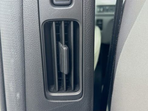 Used 2018 Honda Odyssey EX image 23