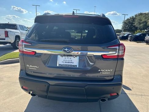 Used 2026 Subaru Ascent Touring AWD/4WD image 4