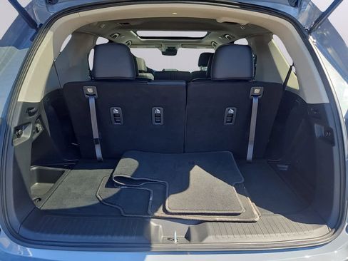 Certified 2025 Honda Pilot Touring image 35
