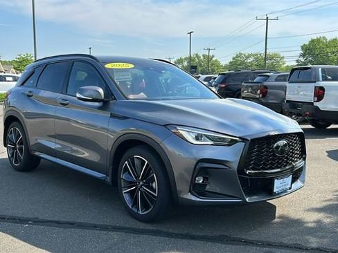 Used 2025 INFINITI QX50 Sport AWD/4WD image 2