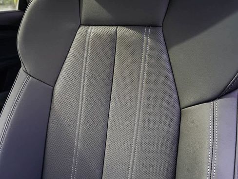 New 2025 Audi Q5 Premium Plus image 28