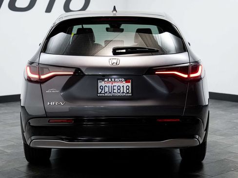 Used 2023 Honda HR-V EX-L image 5