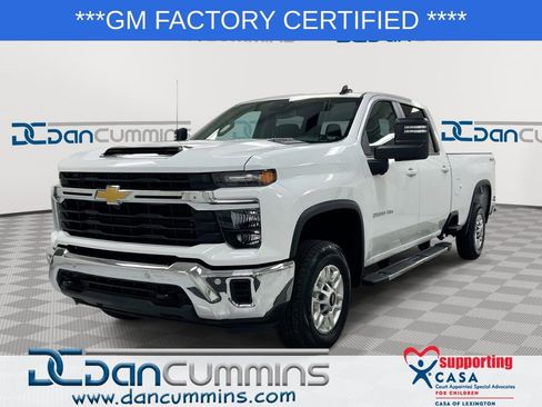 Used 2025 Chevrolet Silverado 2500 LT w/ Safety Package AWD/4WD image 1
