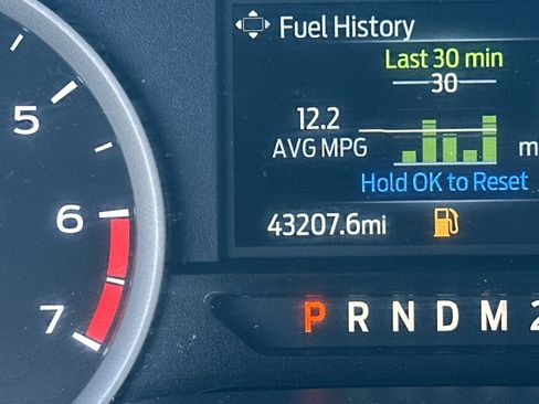 Used 2021 Ford F250 XLT w/ XLT Premium Package AWD/4WD image 2