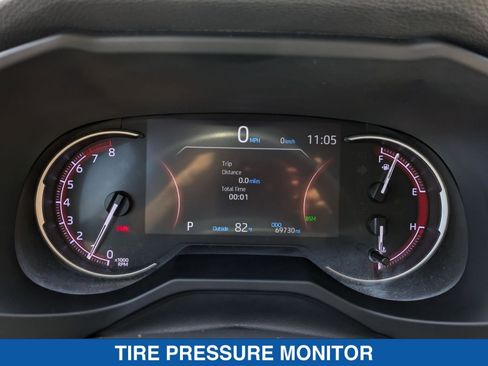 Used 2021 Toyota RAV4 Limited image 17