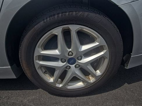 Used 2013 Ford Fusion SE FWD image 7