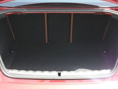 Used 2025 BMW 230i Coupe RWD image 8