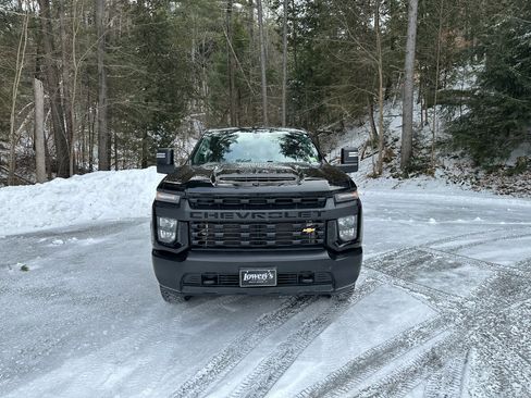 Used 2022 Chevrolet Silverado 2500 W/T w/ WT Convenience Package image 2