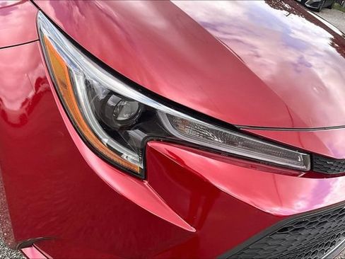 Used 2022 Toyota Corolla LE FWD image 32
