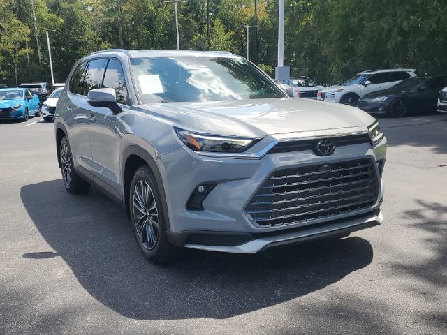 Used 2026 Toyota Grand Highlander AWD Hybrid image 25