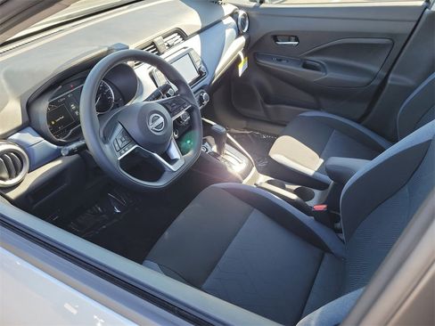 New 2025 Nissan Versa SV w/ Trunk Package image 3