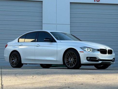 Used 2013 BMW 335i xDrive Sedan image 1